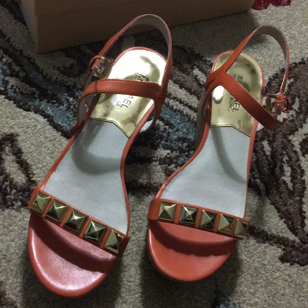 Michael Kors wedges Sz 7.5 M